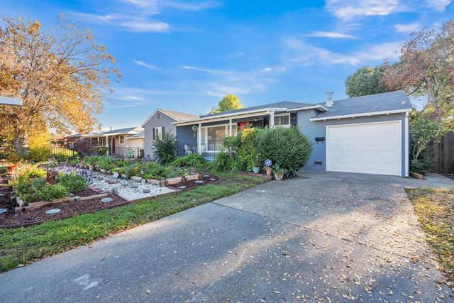 4212 Lyle St, Sacramento, CA 95821