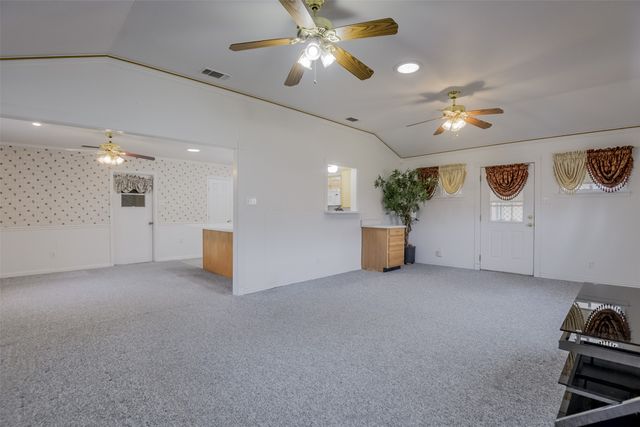 2130 Goerte Drive, Grand Prairie, TX 75051