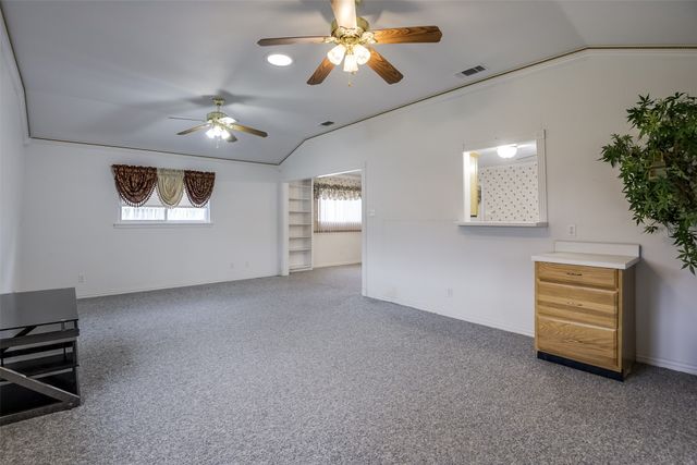 2130 Goerte Drive, Grand Prairie, TX 75051