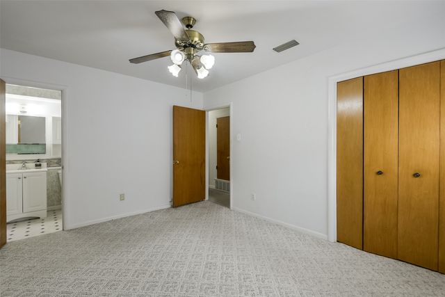 2130 Goerte Drive, Grand Prairie, TX 75051