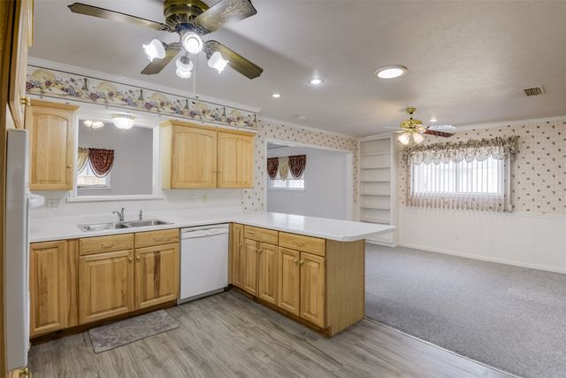 2130 Goerte Drive, Grand Prairie, TX 75051