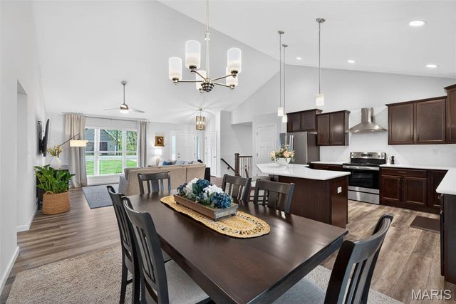 156 Eagle Fork Drive, Moscow Mills, MO 63362