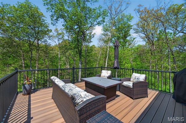 156 Eagle Fork Drive, Moscow Mills, MO 63362