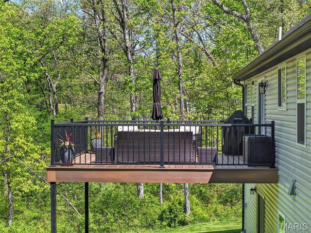 156 Eagle Fork Drive, Moscow Mills, MO 63362