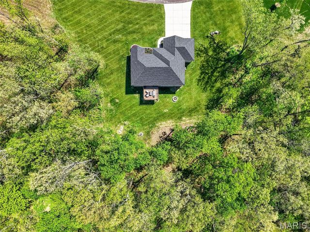 156 Eagle Fork Drive, Moscow Mills, MO 63362