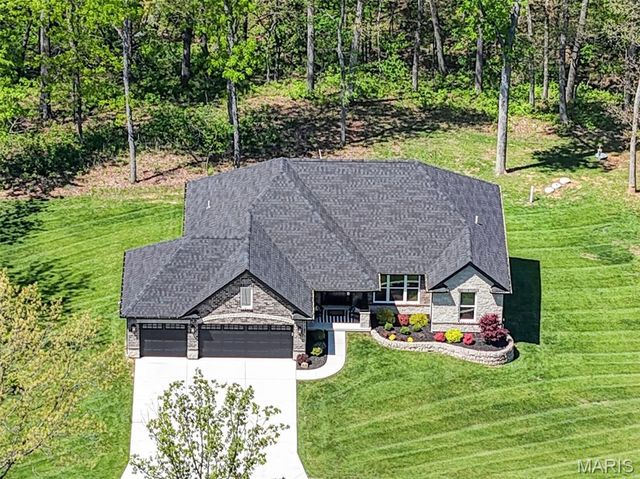 156 Eagle Fork Drive, Moscow Mills, MO 63362