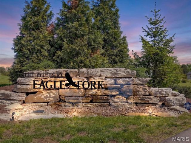 156 Eagle Fork Drive, Moscow Mills, MO 63362