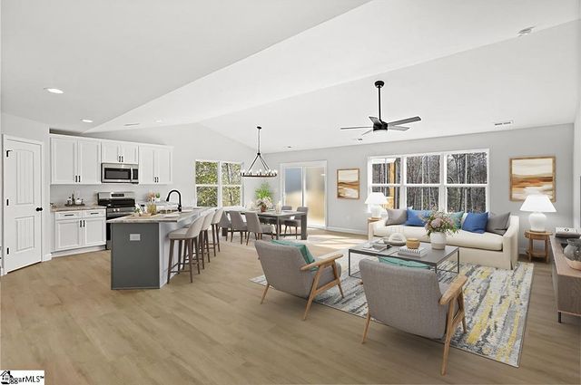 102 Millbrook Circle, Taylors, SC 29687