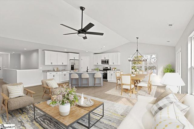 102 Millbrook Circle, Taylors, SC 29687