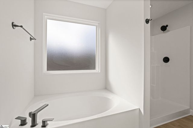 102 Millbrook Circle, Taylors, SC 29687