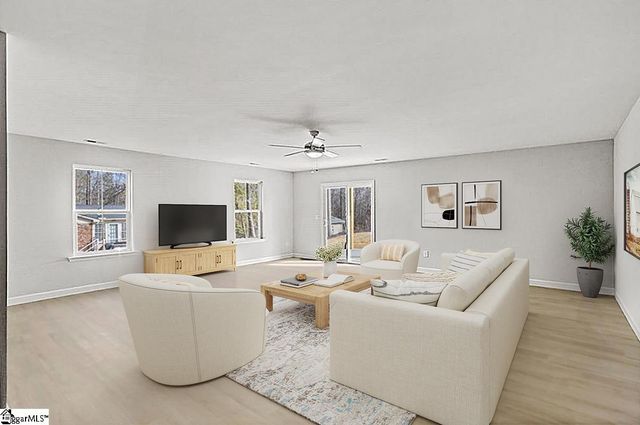 102 Millbrook Circle, Taylors, SC 29687