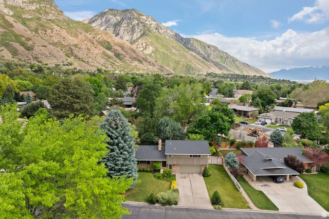 3320 N CHEROKEE LN, Provo, UT 84604