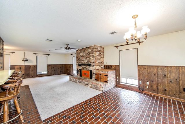 2507 Bayou Blue Rd, Houma, LA 70364