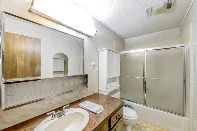 2507 Bayou Blue Rd, Houma, LA 70364