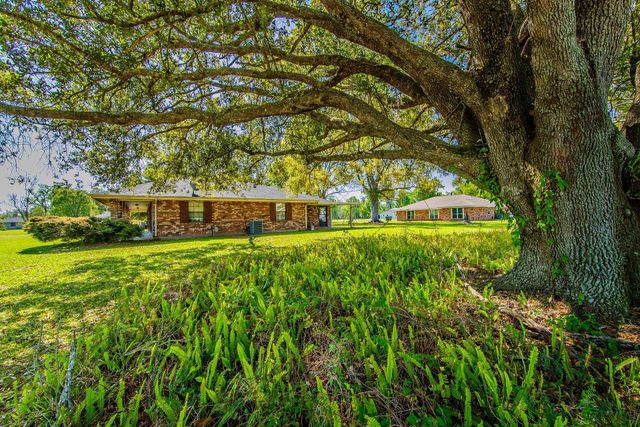 2507 Bayou Blue Rd, Houma, LA 70364
