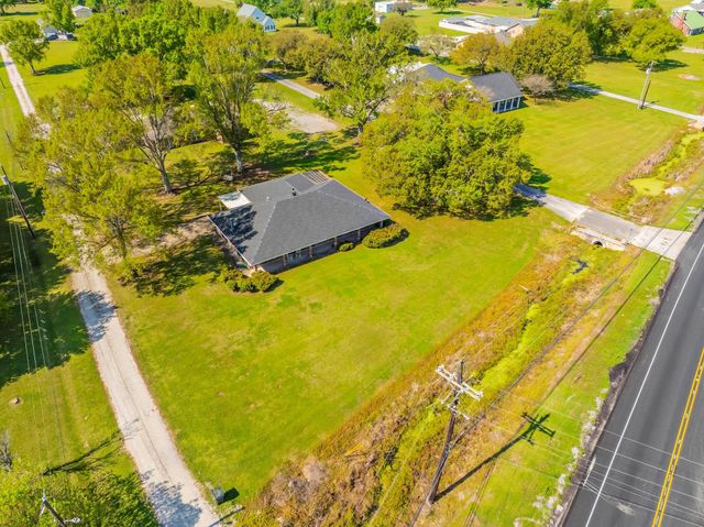 2507 Bayou Blue Rd, Houma, LA 70364