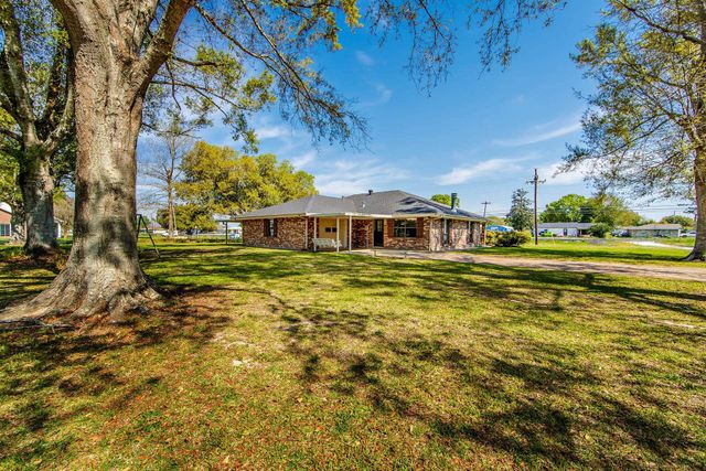 2507 Bayou Blue Rd, Houma, LA 70364