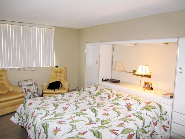 1833 S Ocean Dr 911, Hallandale Beach, FL 33009
