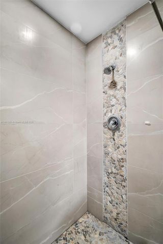 1581 SE Sutton St, Port St. Lucie, FL 34983