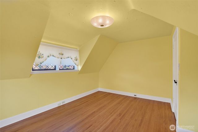 5605 49th Avenue SW, Seattle, WA 98136