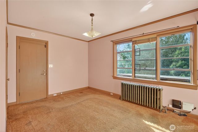 5605 49th Avenue SW, Seattle, WA 98136