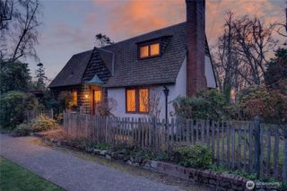 5605 49th Avenue SW, Seattle, WA 98136