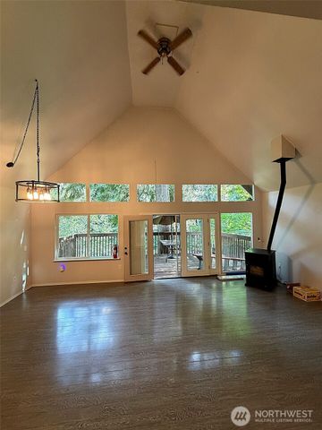 21430 118th Place NE, Granite Falls, WA 98252