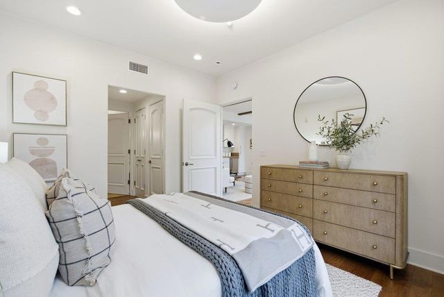 141 W 3rd Avenue, San Mateo, CA 94402