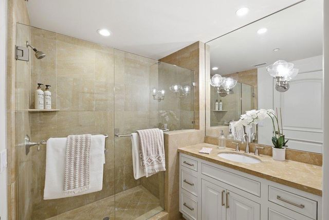 141 W 3rd Avenue, San Mateo, CA 94402