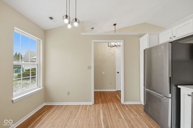 14649 Meadowcreek Drive, Carmel, IN 46033