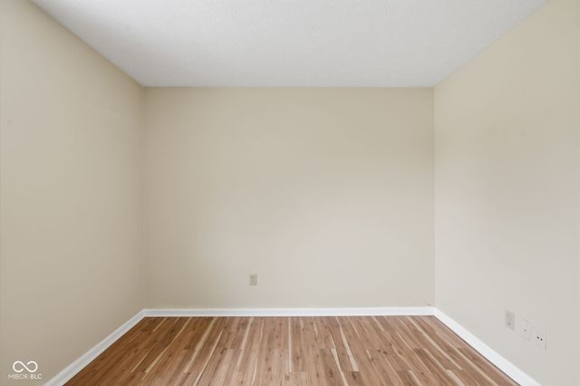 14649 Meadowcreek Drive, Carmel, IN 46033