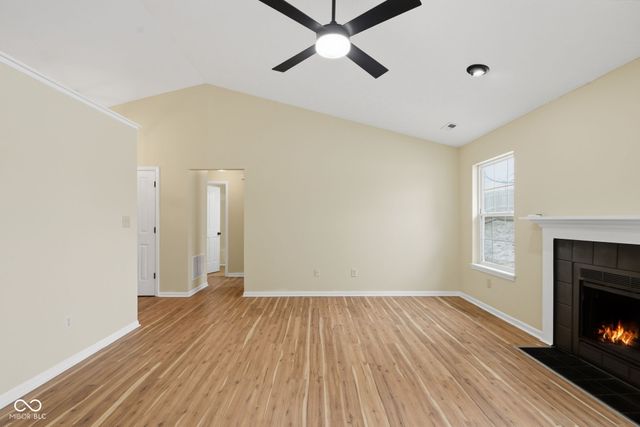 14649 Meadowcreek Drive, Carmel, IN 46033