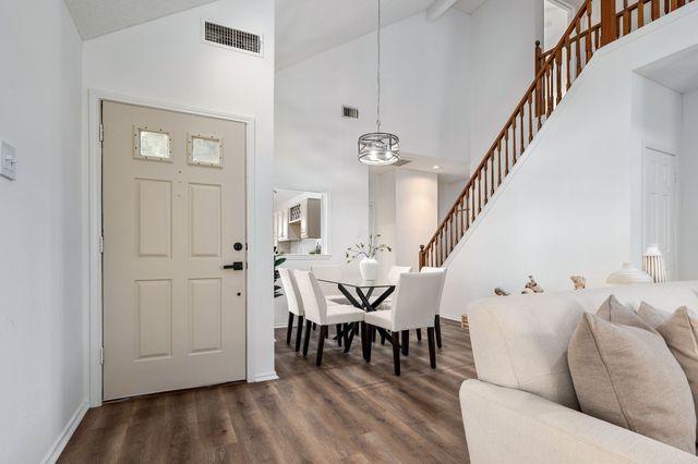 2080 Montclair Lane, Lewisville, TX 75067