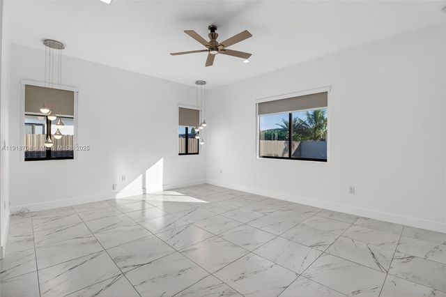 13284 SW 228th St, Miami, FL 33170