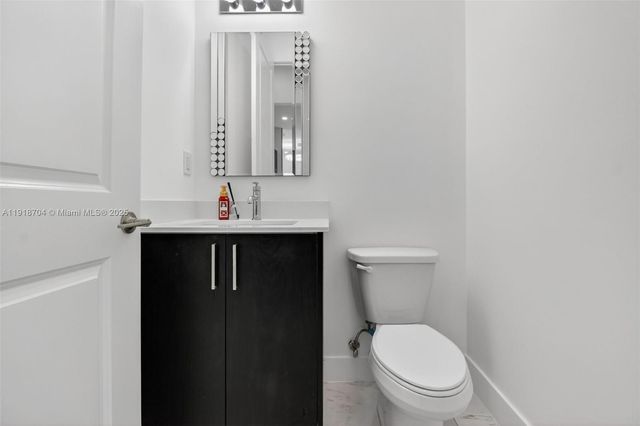 13284 SW 228th St, Miami, FL 33170