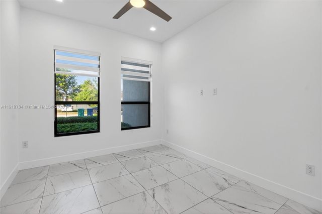 13284 SW 228th St, Miami, FL 33170