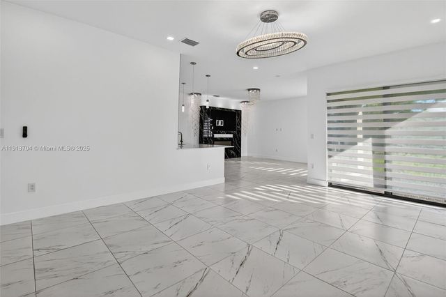 13284 SW 228th St, Miami, FL 33170