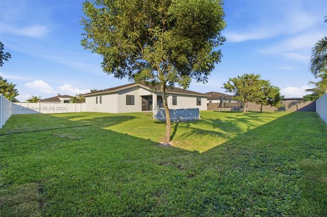 13284 SW 228th St, Miami, FL 33170