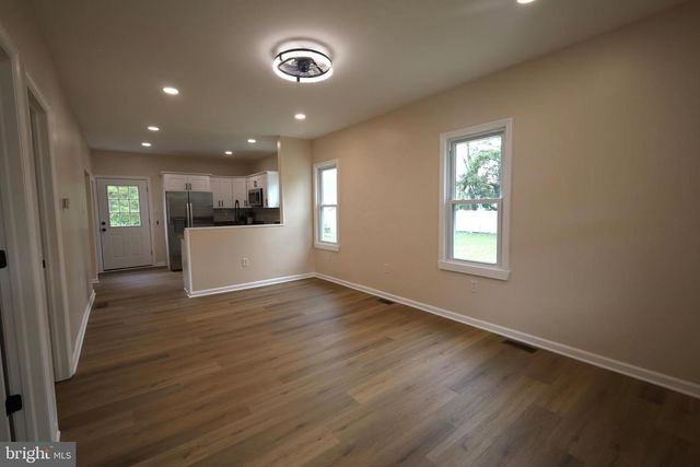303 N 9TH ST, Millville, NJ 08332