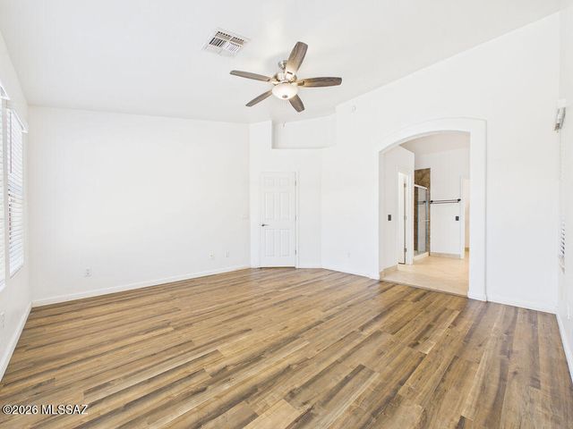 7239 W Silver Sand Drive, Tucson, AZ 85743