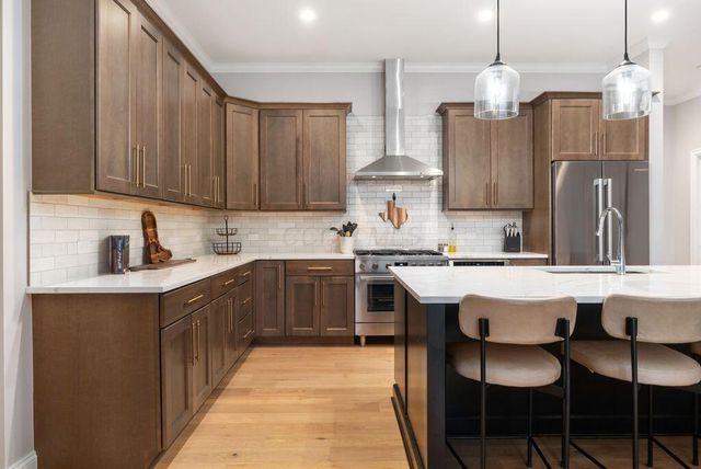 225 John H McConnell Boulevard, 605, Columbus, OH 43215