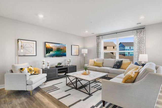 13724 Kaylemore Trail, Rosemount, MN 55068