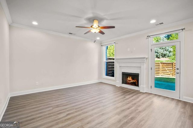 1011 Towneship Way, Roswell, GA 30075
