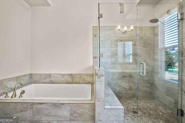1011 Towneship Way, Roswell, GA 30075