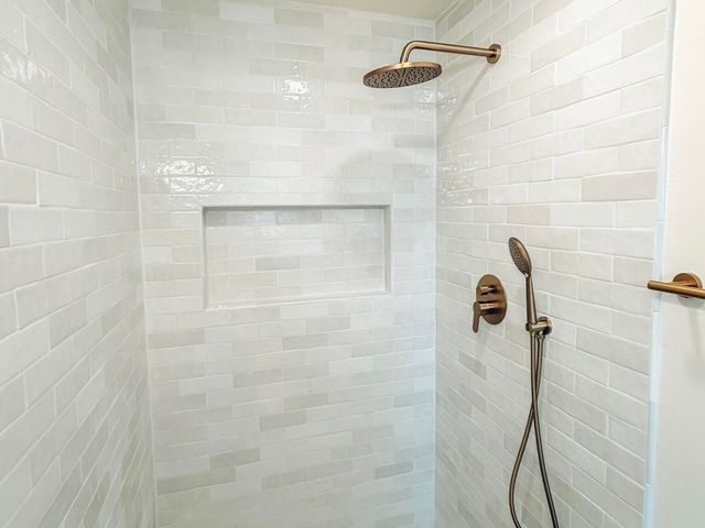 2805 W Beech Avenue, Visalia, CA 93277