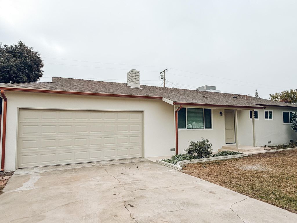 2805 W Beech Avenue, Visalia, CA 93277