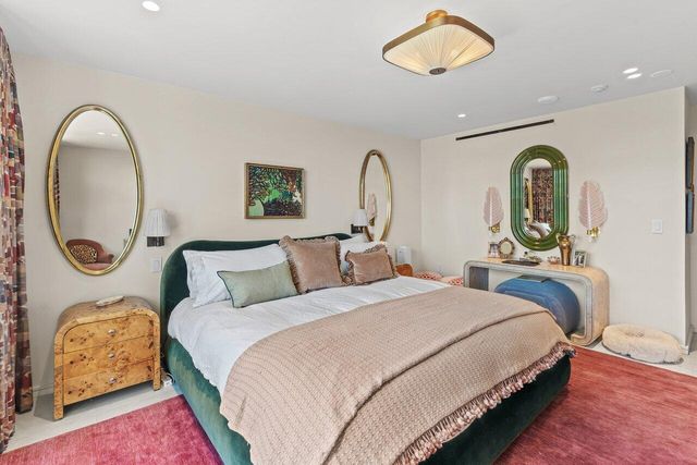 100 Sunrise Avenue 418, Palm Beach, FL 33480