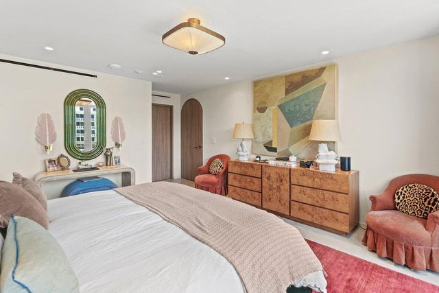 100 Sunrise Avenue 418, Palm Beach, FL 33480