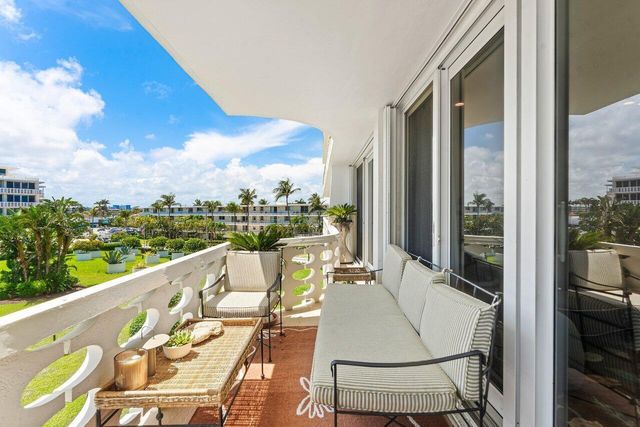 100 Sunrise Avenue 418, Palm Beach, FL 33480
