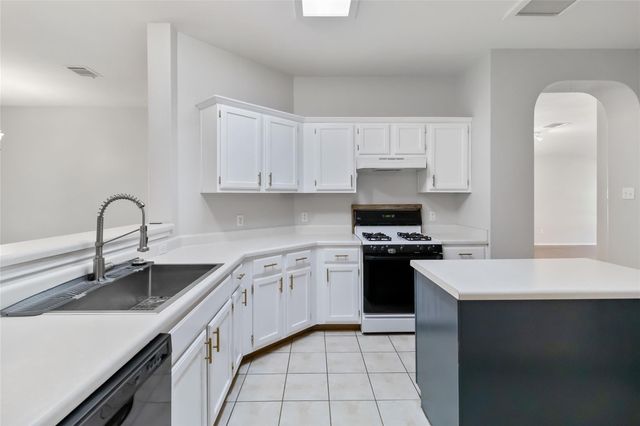 1320 Lochaline LOOP, Pflugerville, TX 78660